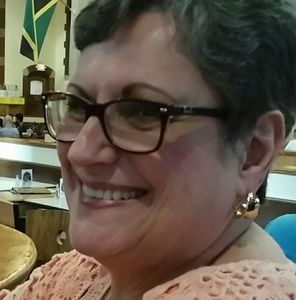 Meet your Posher, Joann